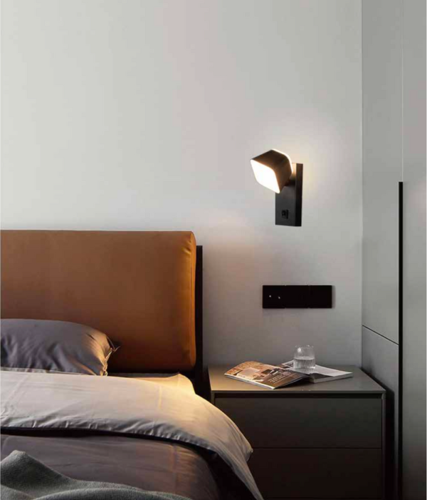 Zidna lampa Epistar